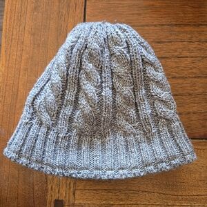 Gray Cable Knit Women's Hat